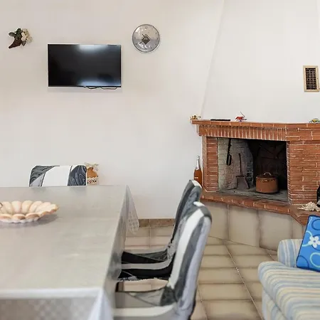 Holiday home 2 Bedroom Nice Home In San Pietro In Bevagna *